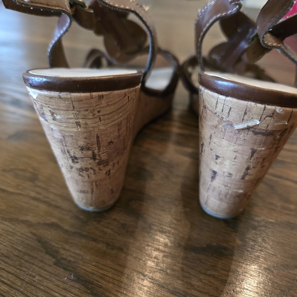 Etienne Aigner Brown Strap Wedge Heel Size 8 Women - Picture 2 of 10